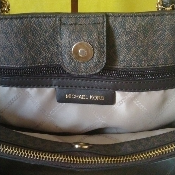 Michael Kors Austin Satchel - Picture 12 of 12